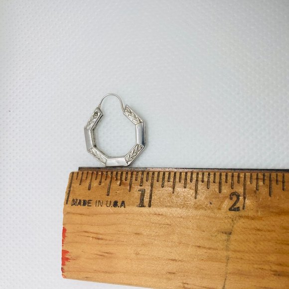 Classic Sterling Hoop Earrings 5g - Picture 12 of 13